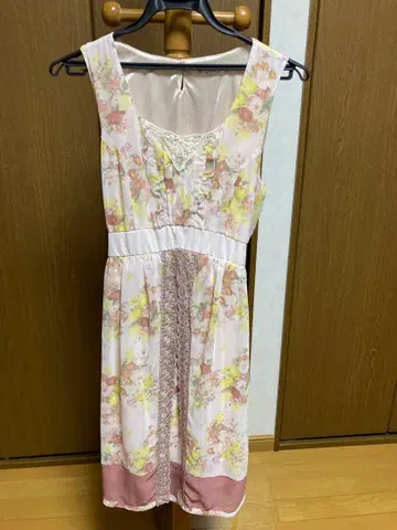 axes femme 꽃무늬 원피스 전사풍 꽃무늬 원피스 핑크 계열