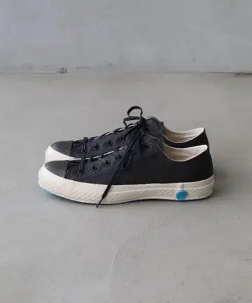 새상품 SHOES LIKE POTTERY 스니커즈