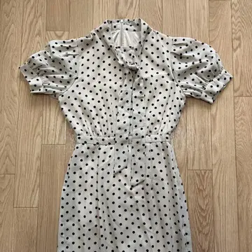 [ 새상품급 ] 미셸 마카롱 도트 무늬 원피스 봄옷 여름옷