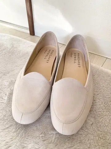 마가렛호웰 천연 가죽 플랫슈즈