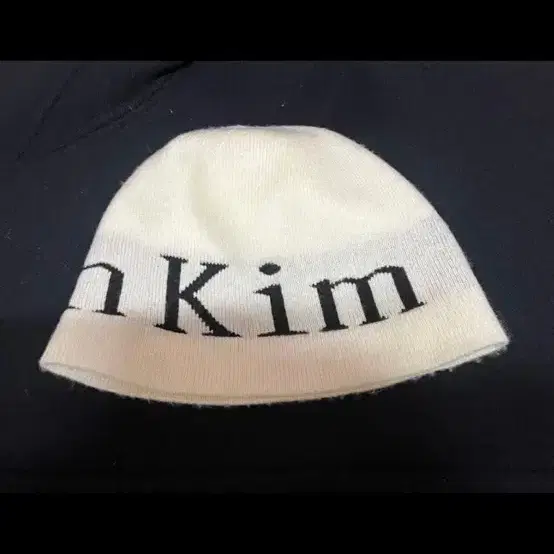 Matin Kim Logo Jacquard Short Beanie Black on Bunjang Global Site.