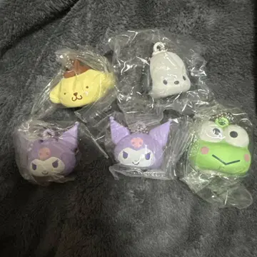 산리오 캐릭터 포차코, 폼폼푸딩, 쿠로미, 케로피