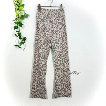 핑크 빅토리아시크릿 레오파드 무늬 플레어 레깅스 M 스트레치