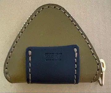 중고 HERZ 가죽 오니기리 코인 케이스(KK-4) 그린/블랙