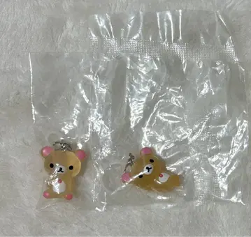 코리락쿠마 메지루시 액세서리 클리어 마스코트 참 2세트