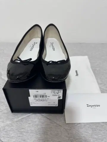 [새상품급] Repetto 블랙 Camille 에나멜 36사이즈