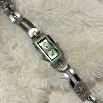 헬로키티 손목시계