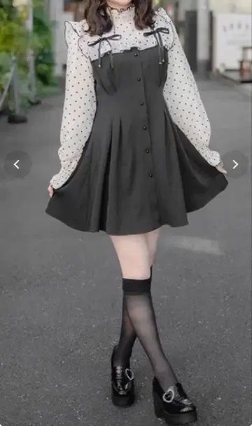 ROJITA 도트 무늬 플레어 스커트