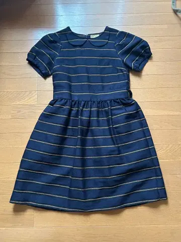 Beamsboy 네이비 골드 스트라이프 반팔 원피스