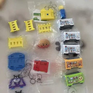 호빵맨 가챠 캐릭터 레일 기차