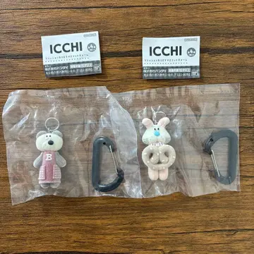ICCHI 카라비너 마스코트 참 2개 세트