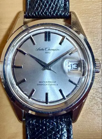 오버홀 완료된 Seiko Champion 860 자동 와인딩 손목시계