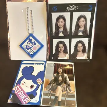 TWICE THIS IS FOR 국립 FC 복권 증명사진 쯔위