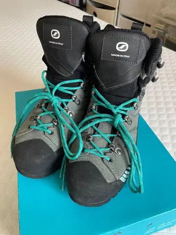 SCARPA RIBELLE HD WMN 38 그레이/터콰이즈