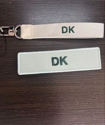 SEVENTEEN 도겸 와펜 배지 & 멀티 스트랩 세트