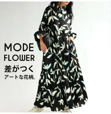 안티카 패턴 토르소 마네킹 꽃무늬 셔츠 원피스