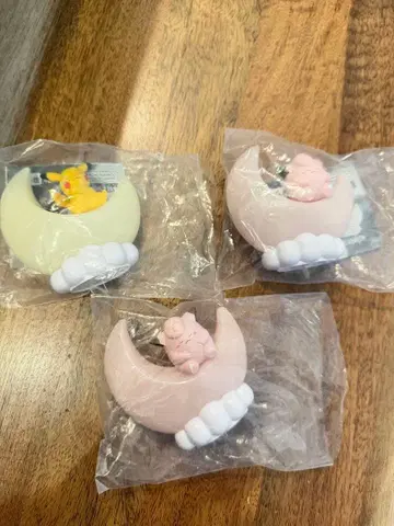 포켓몬 커다란 달님 라이트 마스코트 피카츄 푸린 가챠