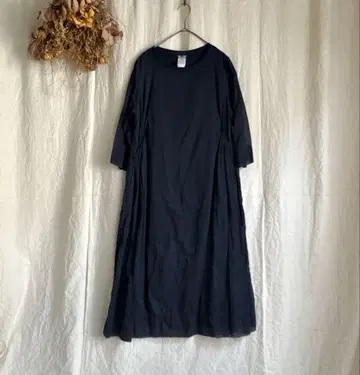 크리스텐센 드 누르도 M-250 사이드 개더 드레스