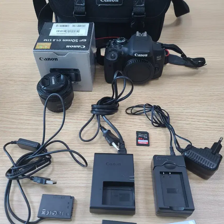 캐논 EOS 750D DSLR 카메라 + EF 50mm 1.8 STM 렌