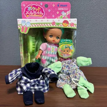 포켓 멜짱 인형과 의상 세트 [사브레짱] 박스 있음