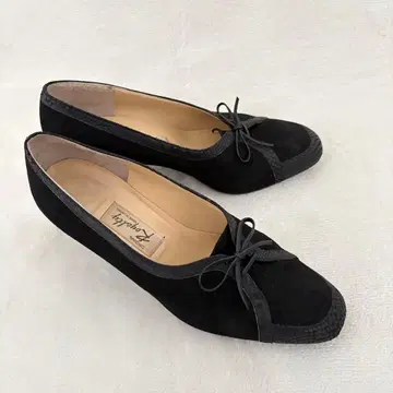 극히 희귀 오리지널 로열티 리본 포함 펌프스 리자드 일본제 24cm