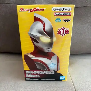 [ 미개봉 ] 울트라맨 메비우스 흉상 룸 라이트