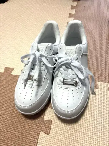 화이트 스니커즈 안전화 XEBEC