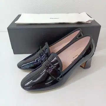 [ 사9 ] repetto 에나멜 블랙 로퍼 펌프스