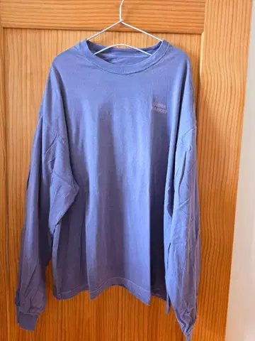 베리떼꾸르 퍼플 긴팔 티셔츠