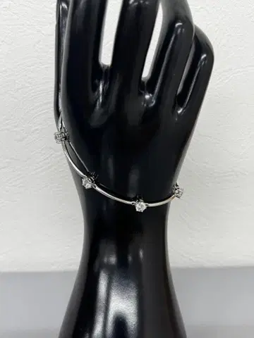 스와로브스키 Swarovski 팔찌 Constella 콘스텔라