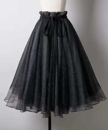 J1U LA BELLE ETUDE [ 샤이니 볼륨 샤샤 스커트 ]