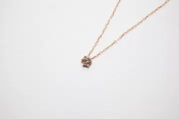 K18PG 핑크 골드 프티 다이아몬드 목걸이 D0.16ct