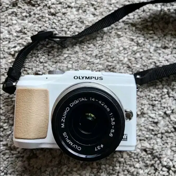 올림푸스 e-pl2미러리스 카메라 화이트