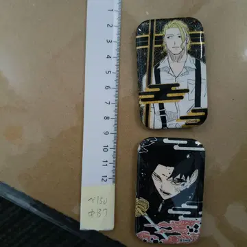 카구라바치 롯페이 등 캔뱃지 2개 세트