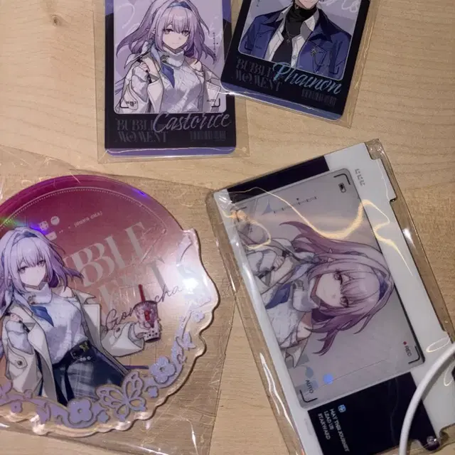 양도) 공차 스타레일 카스토리스 코스터 카메라 슬라이드 키링 파이논 포카