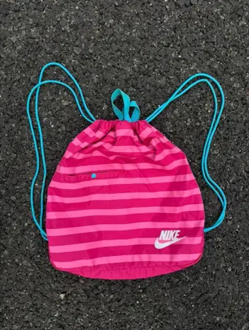 NIKE 냅색 수영장 백