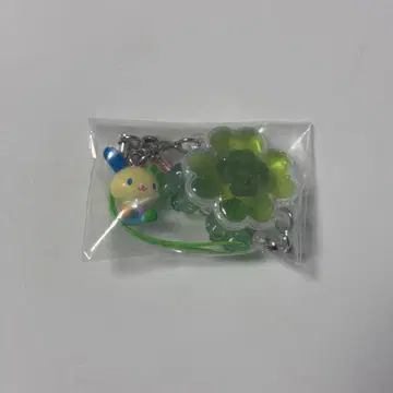산리오 시크릿 클로버 스트랩 우사하나