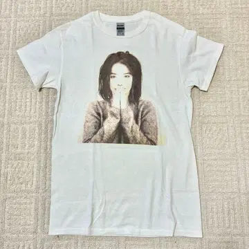 GW 한정판 sale Bjork 비요크 GILDAN T셔츠 S 데뷔