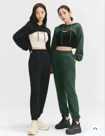 XA5375G 아웃 포켓 조거 팬츠 택 포함 미사용 새상품!