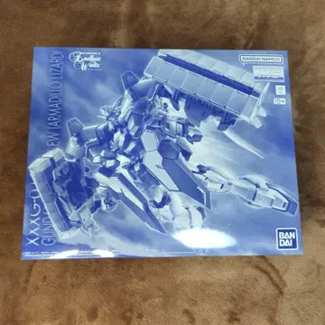 MG 1/100 건담 샌드록 EW (아마딜로 리자드 장비)