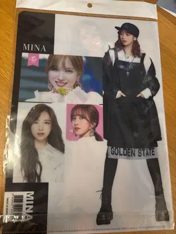 TWICE 미나 클리어 파일과 엽서 세트