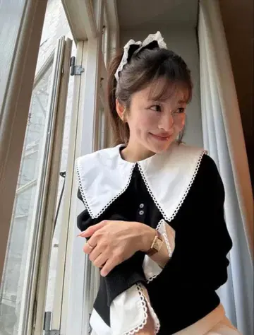 Bibiy. PATTY PILGRIM TOP 블랙 종이 택 없음