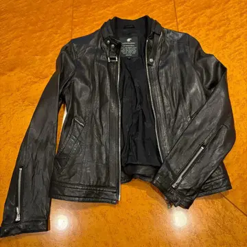 LOVELESS *:. 가죽 자켓 새상품급