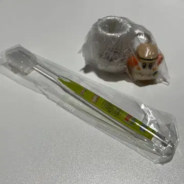 칫솔 스탠드 와돌디와 칫솔 세트