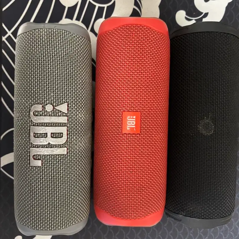 Jbl 플립6 스피커+듣보 스피커 일괄판매