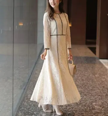 아이보리 레이스 원피스 긴팔 롱 원피스