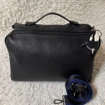 [ 새상품급 ] 훌라 이카로 3way 가죽 숄더 백 범고래 참