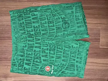 AAPE 로고 그린 숏팬츠