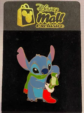 디즈니몰 한정판 레어 250개 한정 스티치 핀 배지 크리스마스