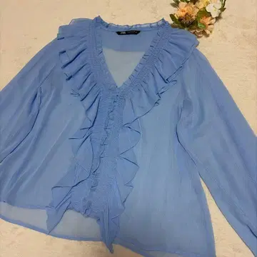 ZARA 스카이블루 긴팔